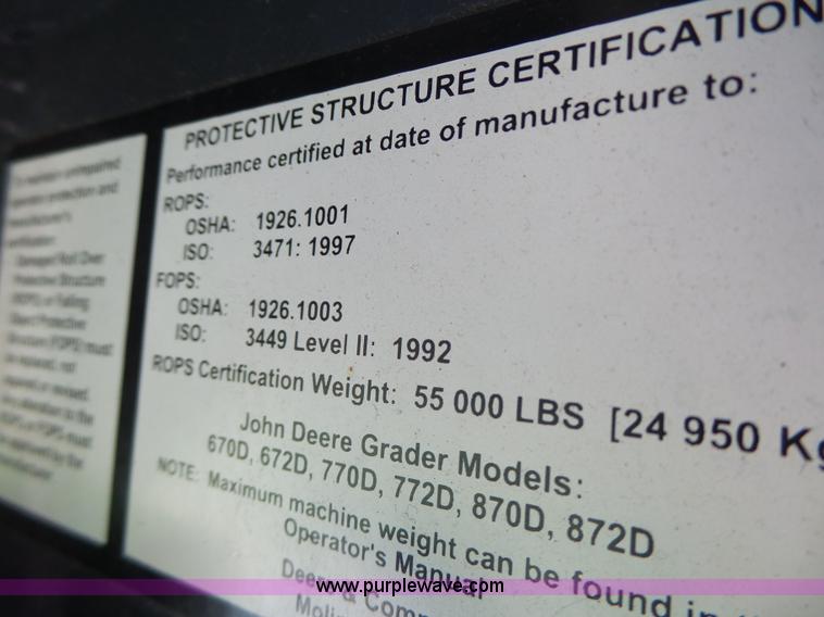 image for item L6081 2005 John Deere 770D motor grader