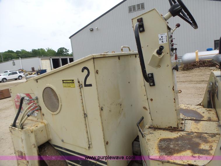 image for item L6084 Ingersoll Rand DD25 double drum vibratory roller