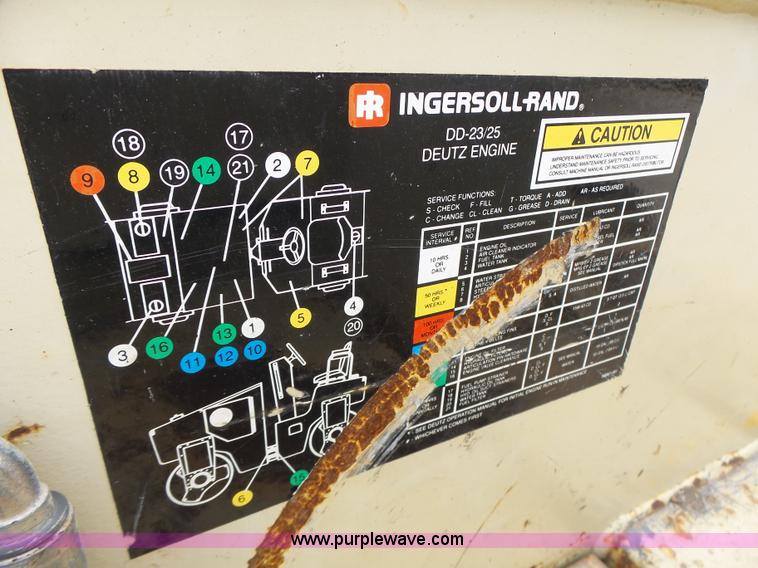 image for item L6084 Ingersoll Rand DD25 double drum vibratory roller