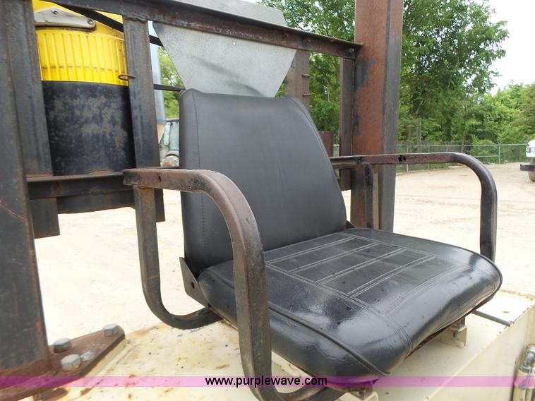 image for item L6084 Ingersoll Rand DD25 double drum vibratory roller