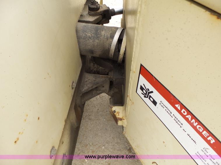 image for item L6084 Ingersoll Rand DD25 double drum vibratory roller