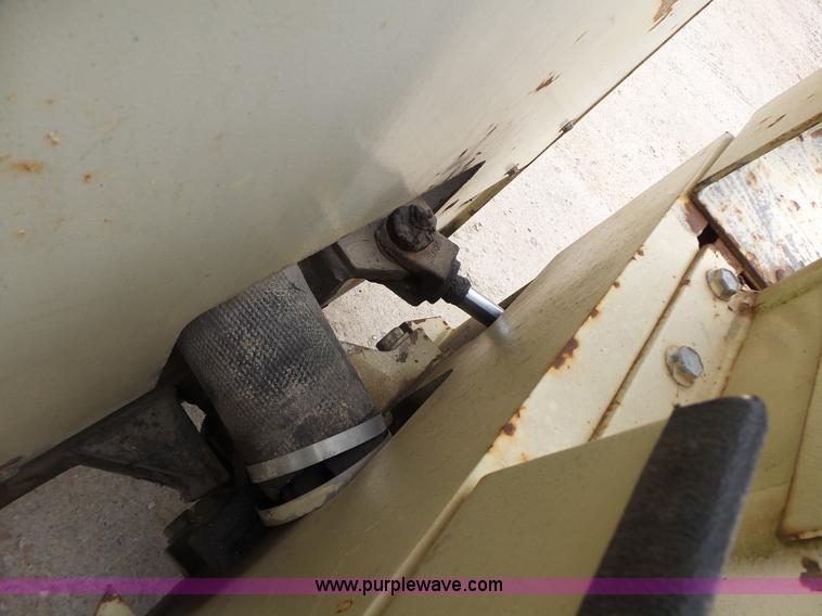 image for item L6084 Ingersoll Rand DD25 double drum vibratory roller