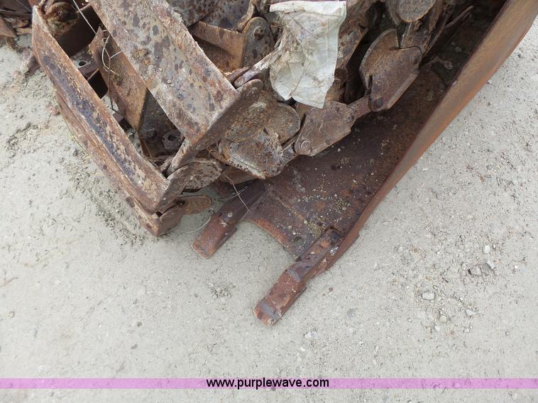 image for item L6085 Gehl SL5635 SXT skid steer