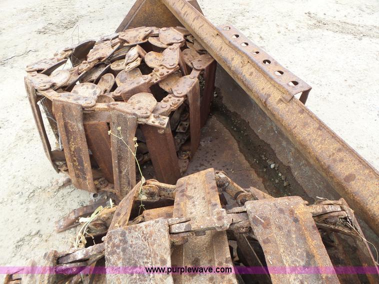 image for item L6085 Gehl SL5635 SXT skid steer