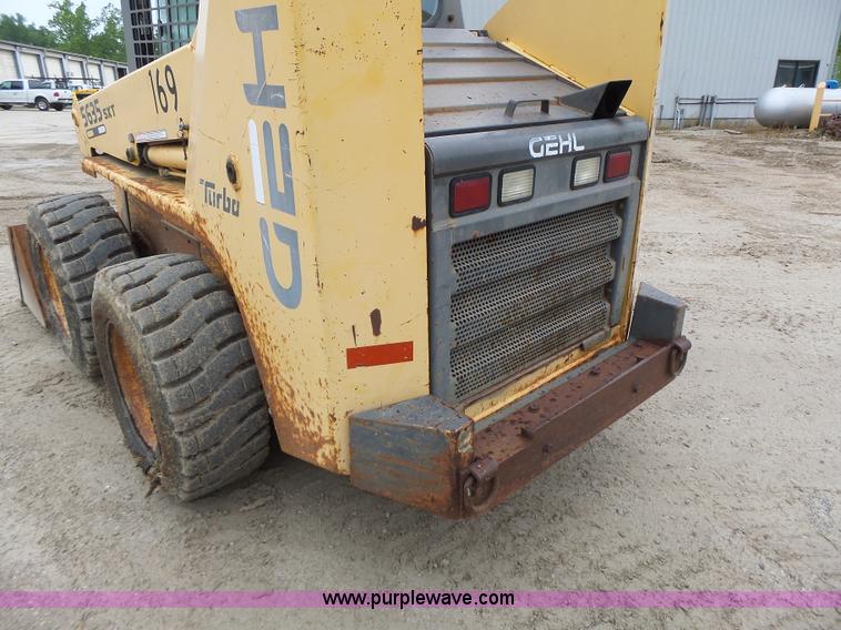image for item L6085 Gehl SL5635 SXT skid steer