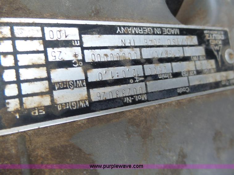 image for item L6085 Gehl SL5635 SXT skid steer