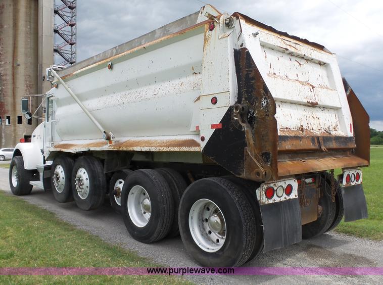 image for item L6363 1998 Kenworth W900 dump truck