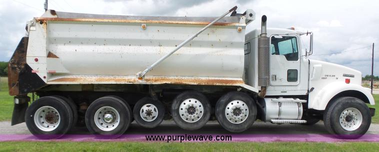 image for item L6363 1998 Kenworth W900 dump truck