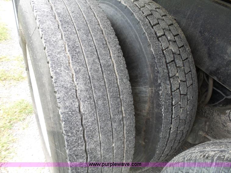 image for item L6363 1998 Kenworth W900 dump truck