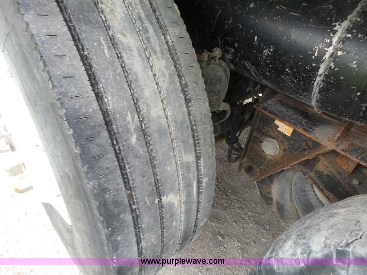 image for item L6363 1998 Kenworth W900 dump truck