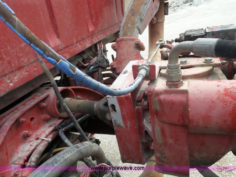 image for item L6364 1997 Ford LT9000 mixer truck