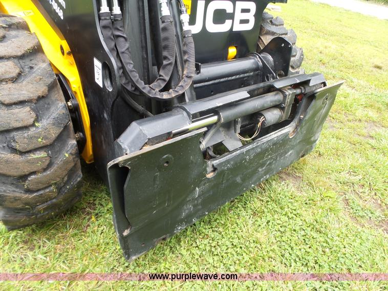 image for item L6365 2015 JCB 190 skid steer