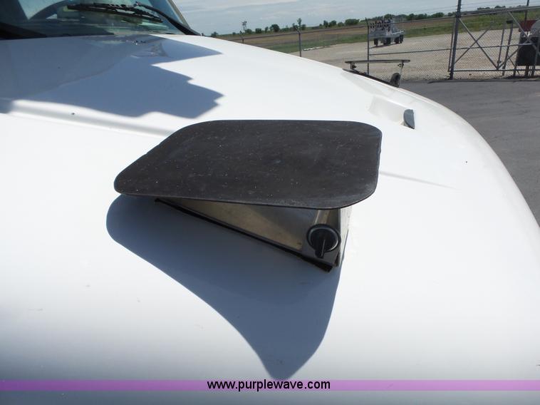 image for item L6366 2006 Sterling Acterra bucket truck