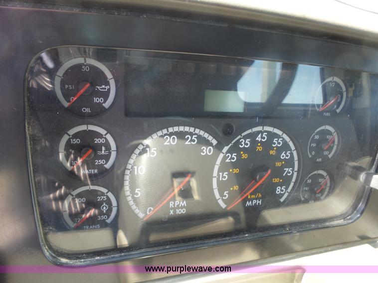 image for item L6366 2006 Sterling Acterra bucket truck