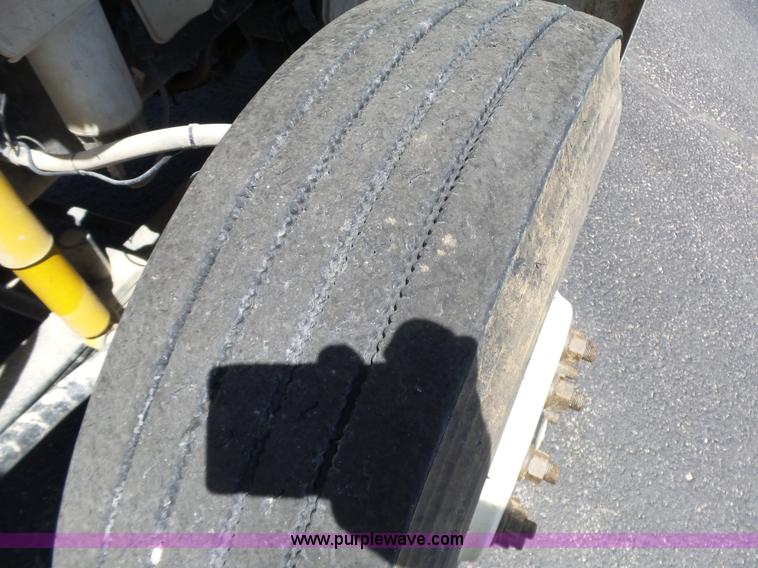 image for item L6366 2006 Sterling Acterra bucket truck