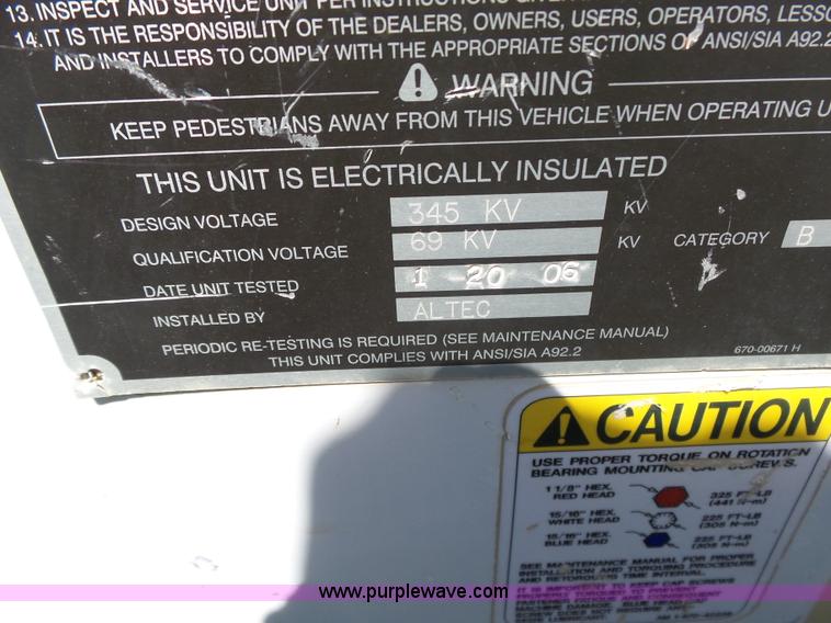 image for item L6366 2006 Sterling Acterra bucket truck