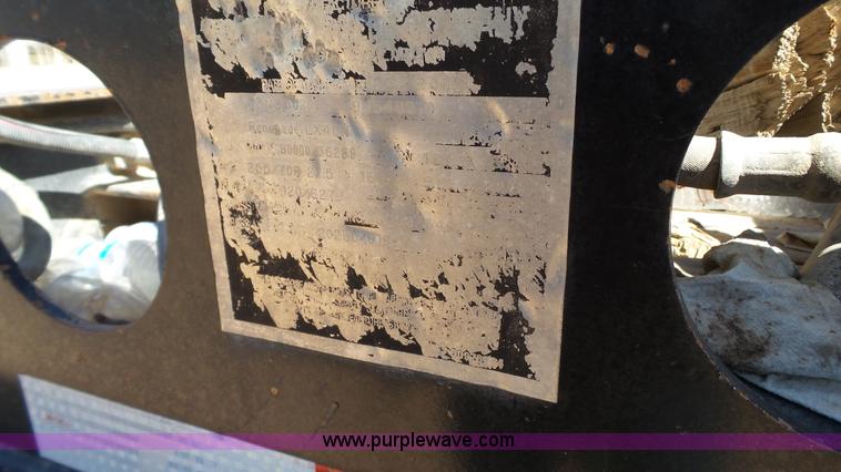 image for item L6565 2009 Fontain Renegade LX40N equipment trailer