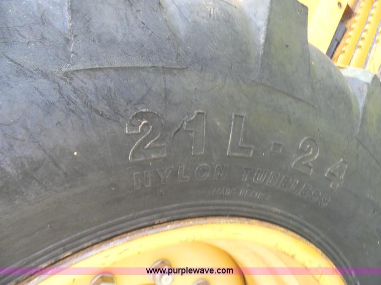 image for item L7039 2002 Case 590 Super M backhoe