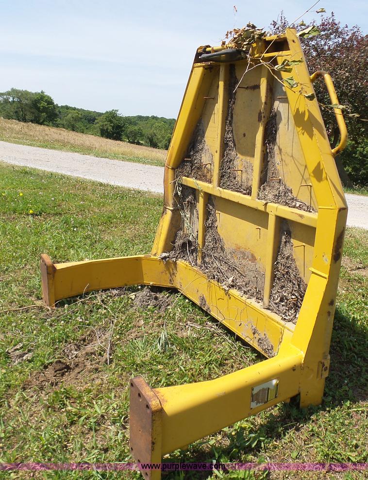 image for item L7063 Caterpillar D6H dozer ROPS
