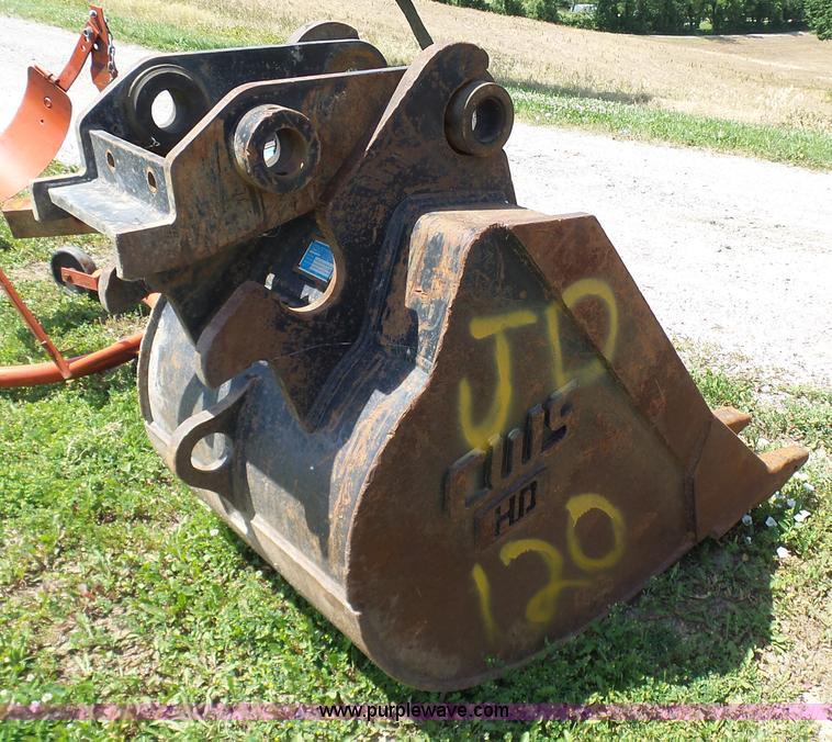 image for item L7064 CWS excavator bucket