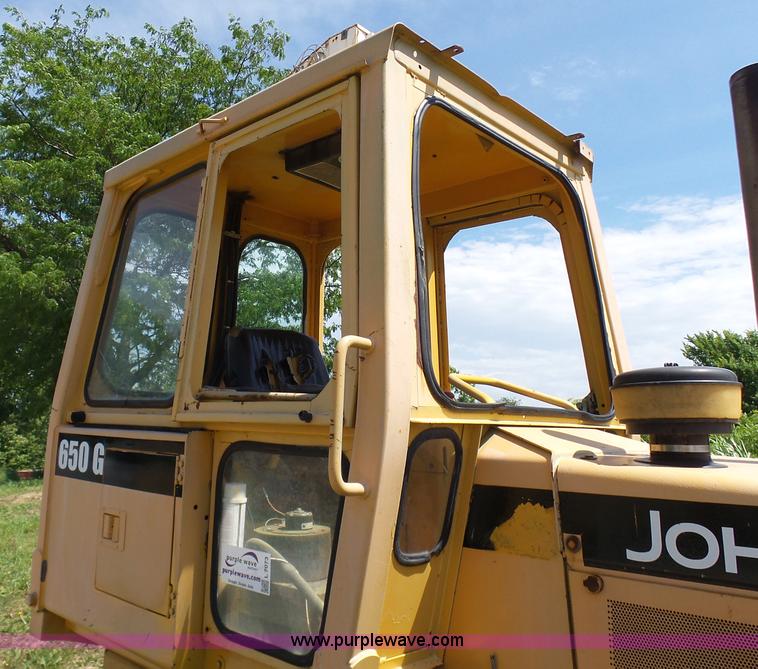 image for item L7073 1994 John Deere 650G dozer