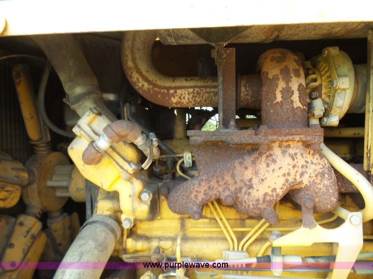 image for item L7073 1994 John Deere 650G dozer