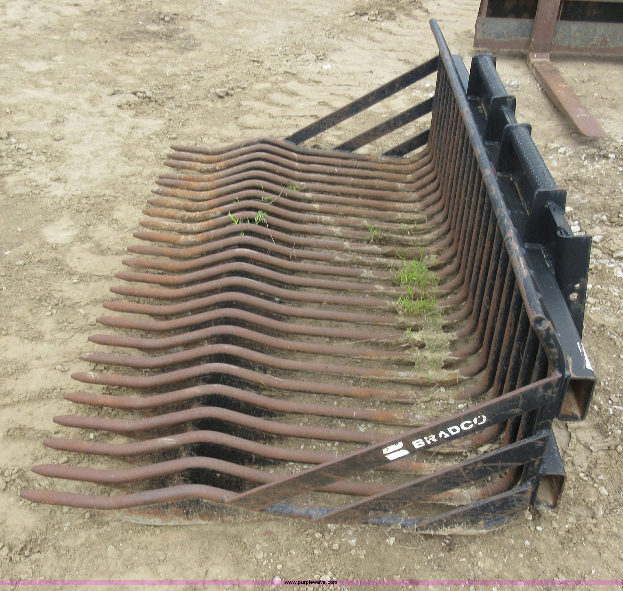 Bradco rock rake skid steer bucket in Independence, MO Item L2763