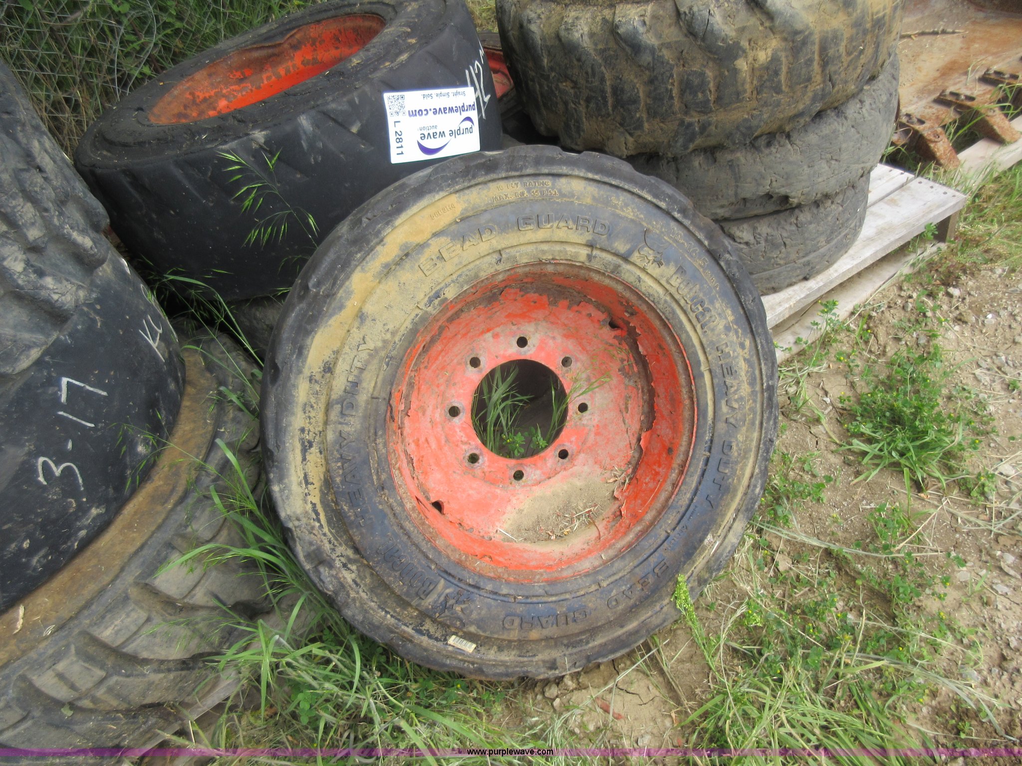 Bobcat foamfilled tires and wheels in Blue Springs, MO Item L2811