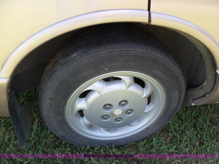image for item AR9278 1999 Oldsmobile Eighty Eight 50th Anniversary