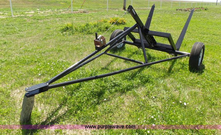 image for item AR9296 Round bale dolly