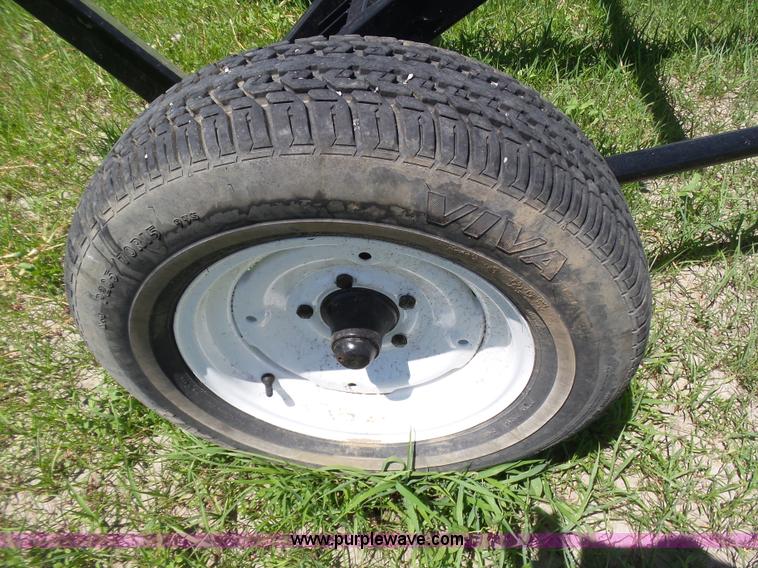 image for item AR9296 Round bale dolly