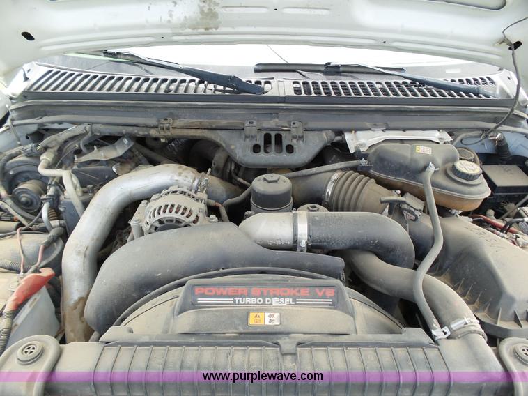 image for item AR9358 2006 Ford F350 Super Duty XL SuperCab flatbed pickup truck