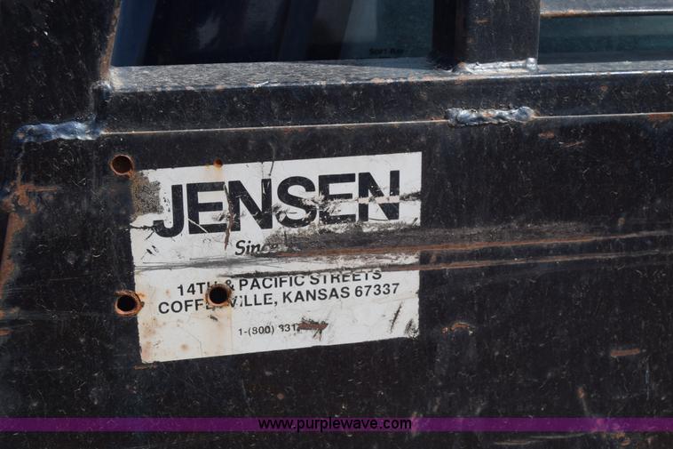 image for item BF9993 1989 Chevrolet 2500 flatbed pickup truck