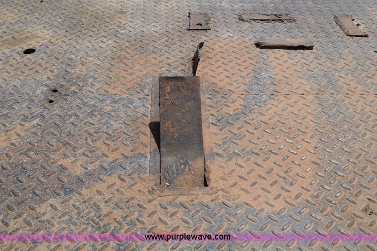 image for item BF9993 1989 Chevrolet 2500 flatbed pickup truck