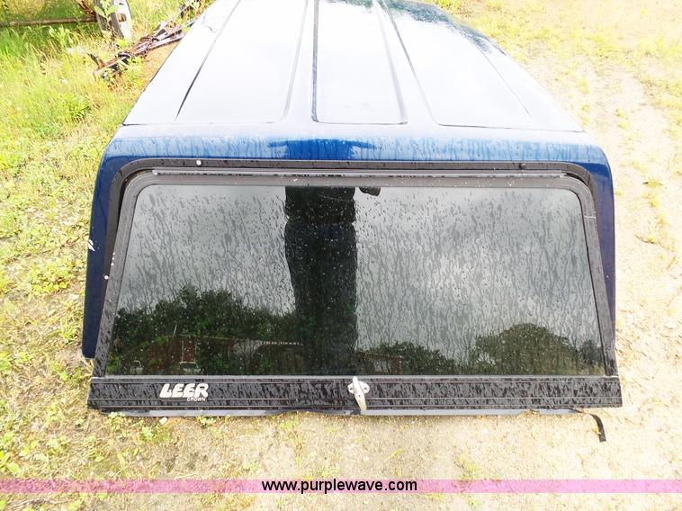 image for item BG9019 Leer topper