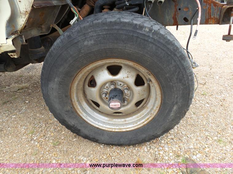 image for item BG9021 1986 Ford Ranger pickup truck