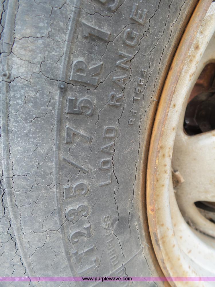 image for item BG9021 1986 Ford Ranger pickup truck