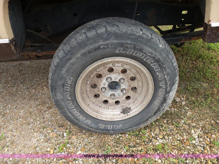 image for item BG9021 1986 Ford Ranger pickup truck