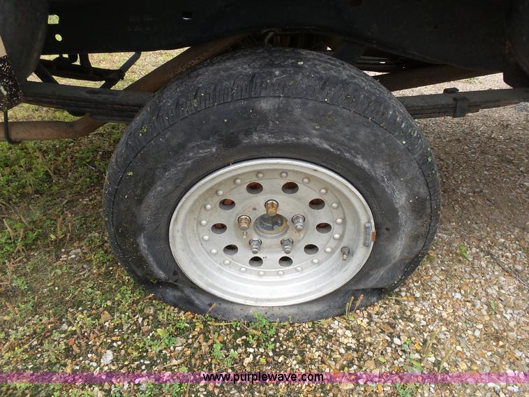 image for item BG9021 1986 Ford Ranger pickup truck