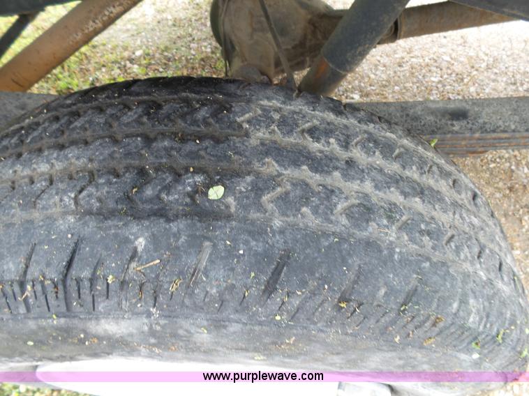 image for item BG9021 1986 Ford Ranger pickup truck