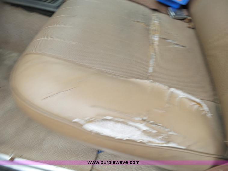 image for item BG9021 1986 Ford Ranger pickup truck