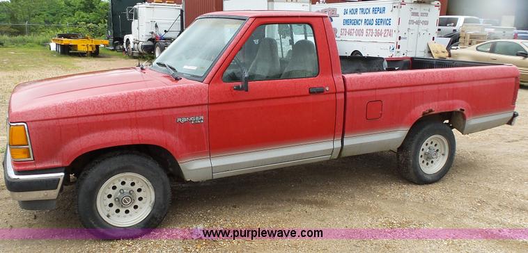 image for item BG9022 1992 Ford Ranger pickup truck