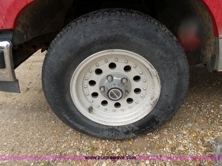 image for item BG9022 1992 Ford Ranger pickup truck