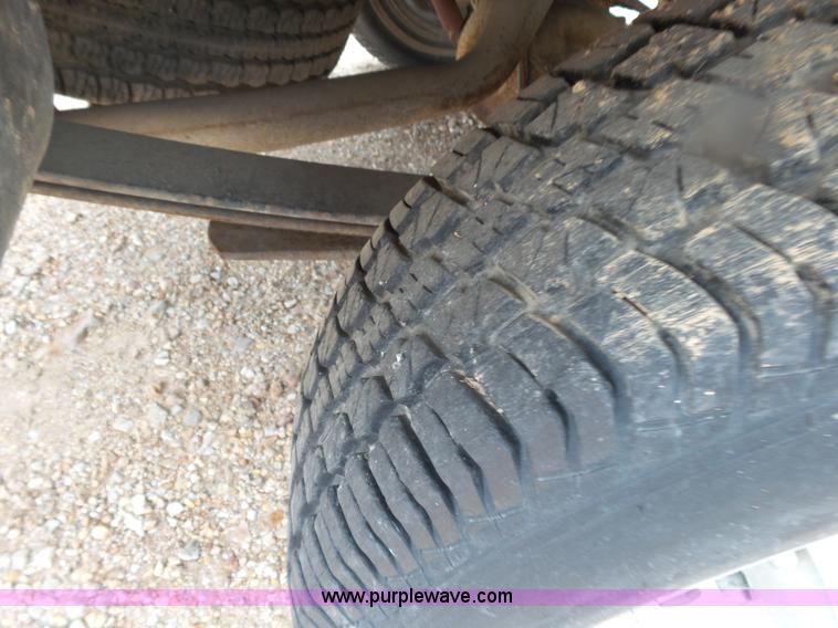 image for item BG9022 1992 Ford Ranger pickup truck