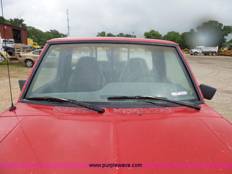 image for item BG9022 1992 Ford Ranger pickup truck