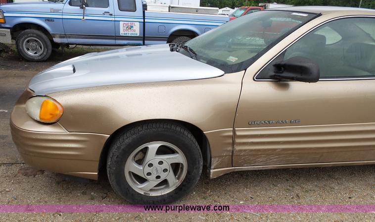 image for item BG9023 1999 Pontiac Grand AM SE