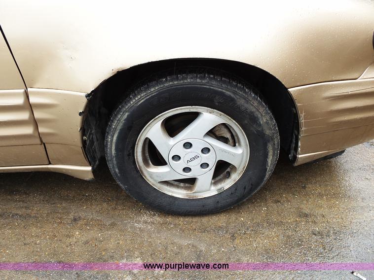 image for item BG9023 1999 Pontiac Grand AM SE