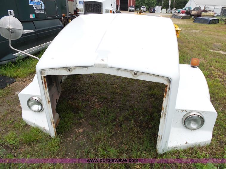 image for item BG9025 Truck hood