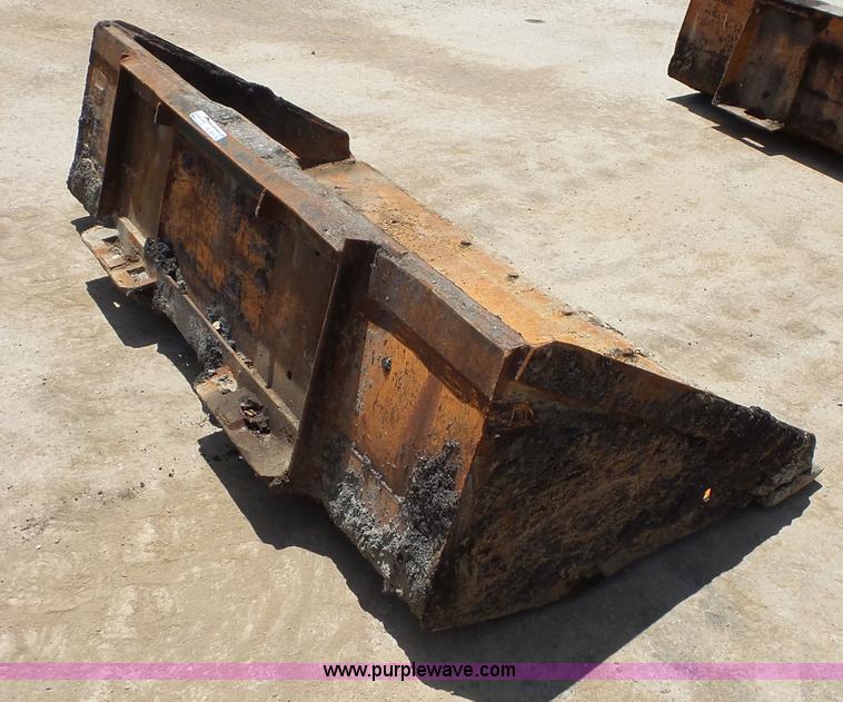 image for item BS9878 Skid steer bucket