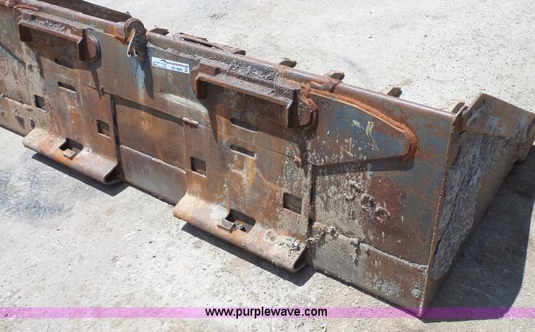 image for item BS9880 Toothed skid steer bucket